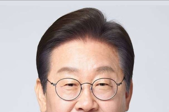 [속보]더불어민주당 이재명 '선거법 위반' 대법 무죄판결 파기환송..