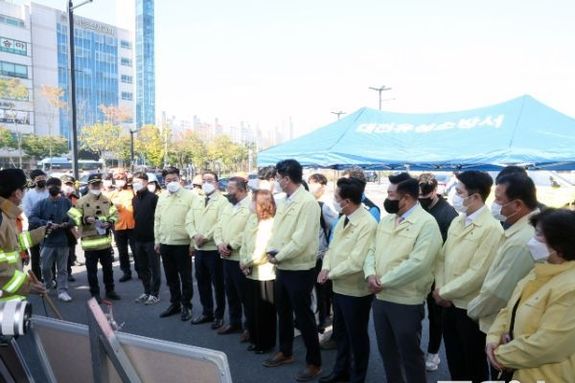 대전시 의원,‘대전 현대아울렛 화재 참사 현장 점검’