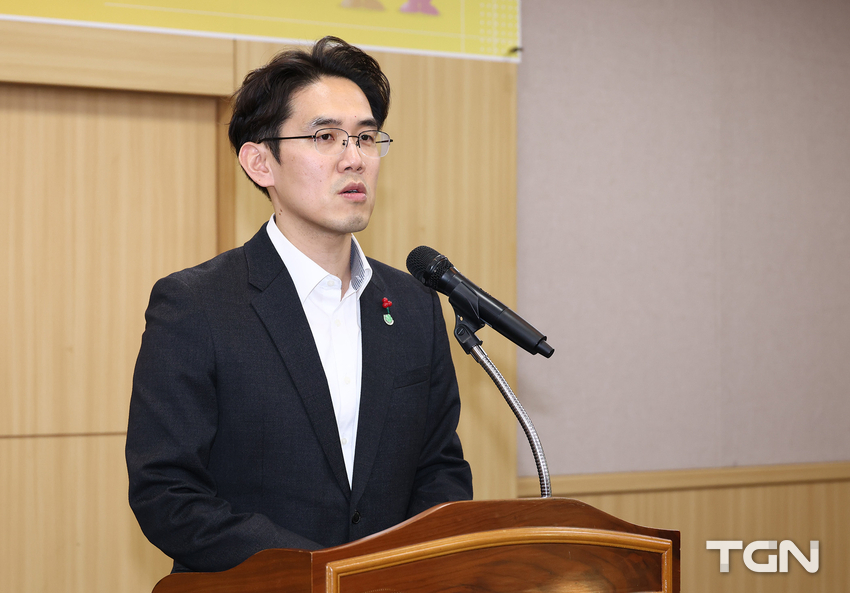 장호종 경제과학부시장