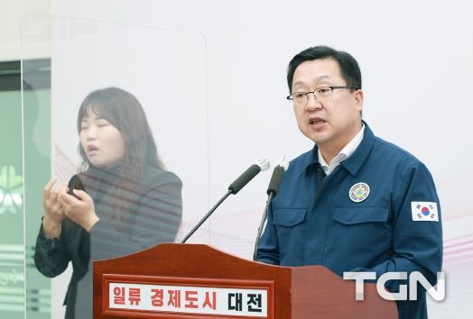 이장우 대전시장, “현대아울렛 화재사고 신속한 수습에 최선”