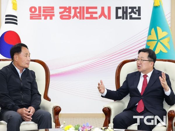 이장우 대전시장, 현대백화점 사장과 현대아울렛 화재 수습 지원방안 협의